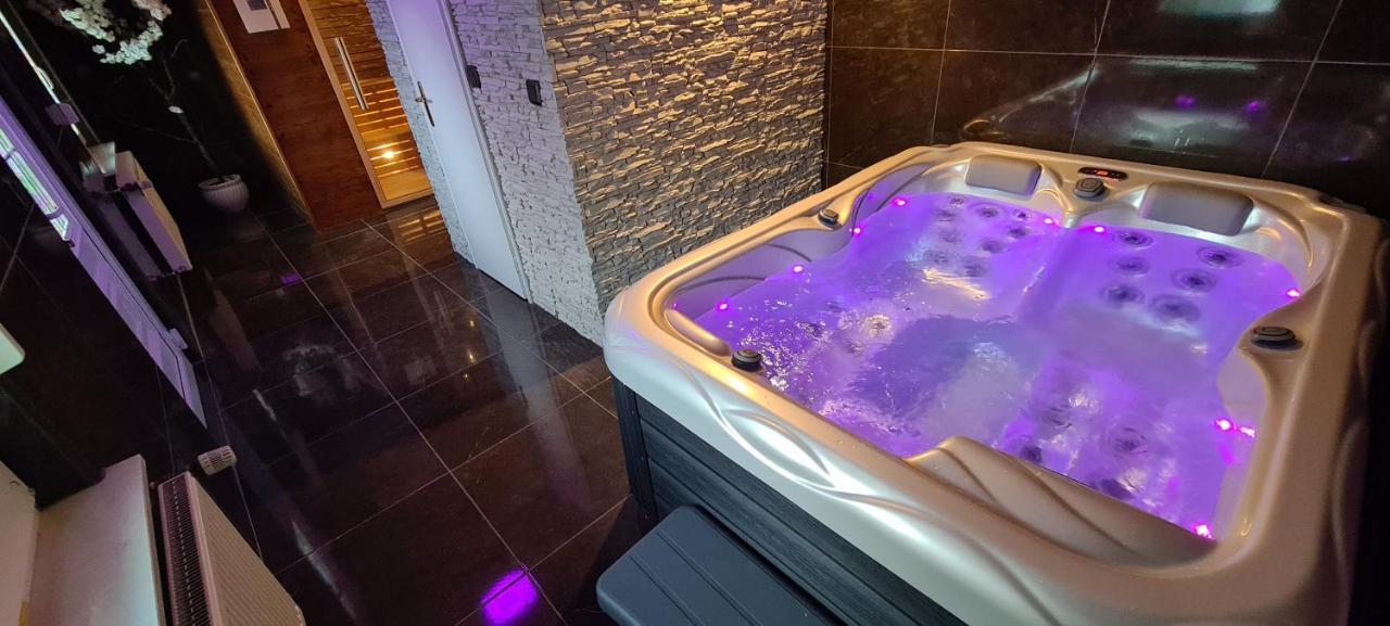 Apartman Veronika Ðakovo Eksteriør bilde
